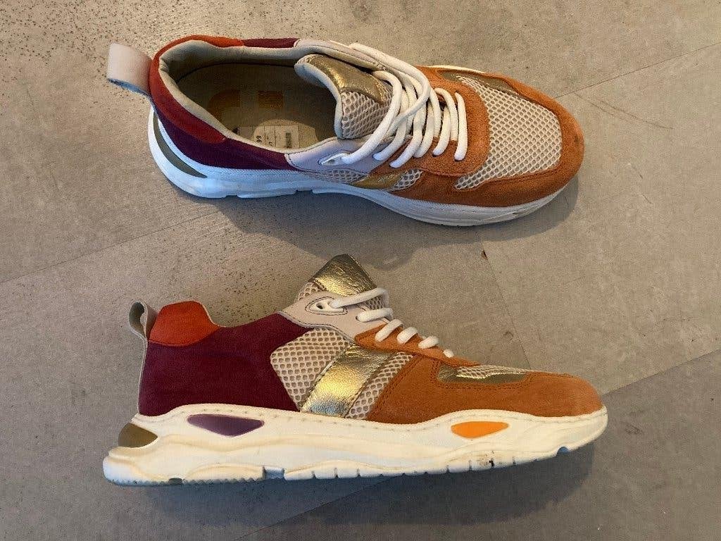 Sneakers suede/ leer oranje/ kleur mt 37, Kleding | Dames, Schoenen, Oranje, Ophalen of Verzenden, Manfield, Sneakers of Gympen