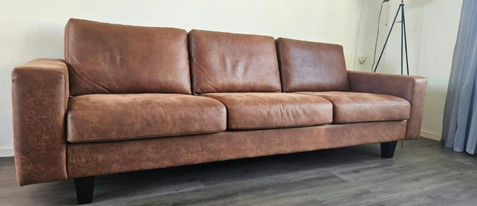 Prachtige lederen 4 persoonsbank cognac kleur, Ophalen, 250 tot 300 cm, Gebruikt, Leer