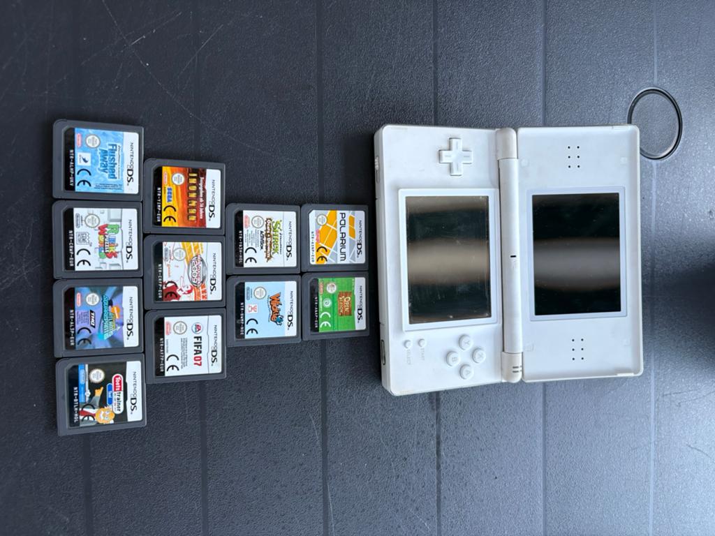 DS met spellen erbij, Ophalen of Verzenden, Zo goed als nieuw, Overige typen