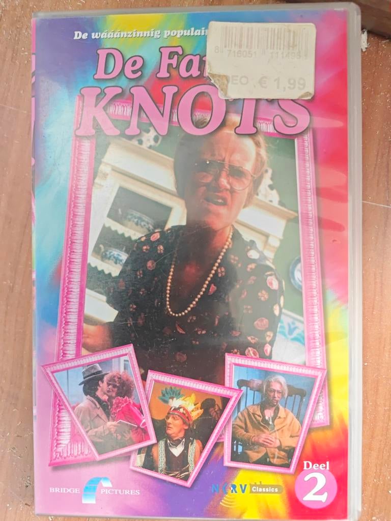 De Familie Knots Deel 2 VHS - nieuw in plastic, Cd's en Dvd's, Alle leeftijden, Ophalen of Verzenden, Gebruikt, Komedie