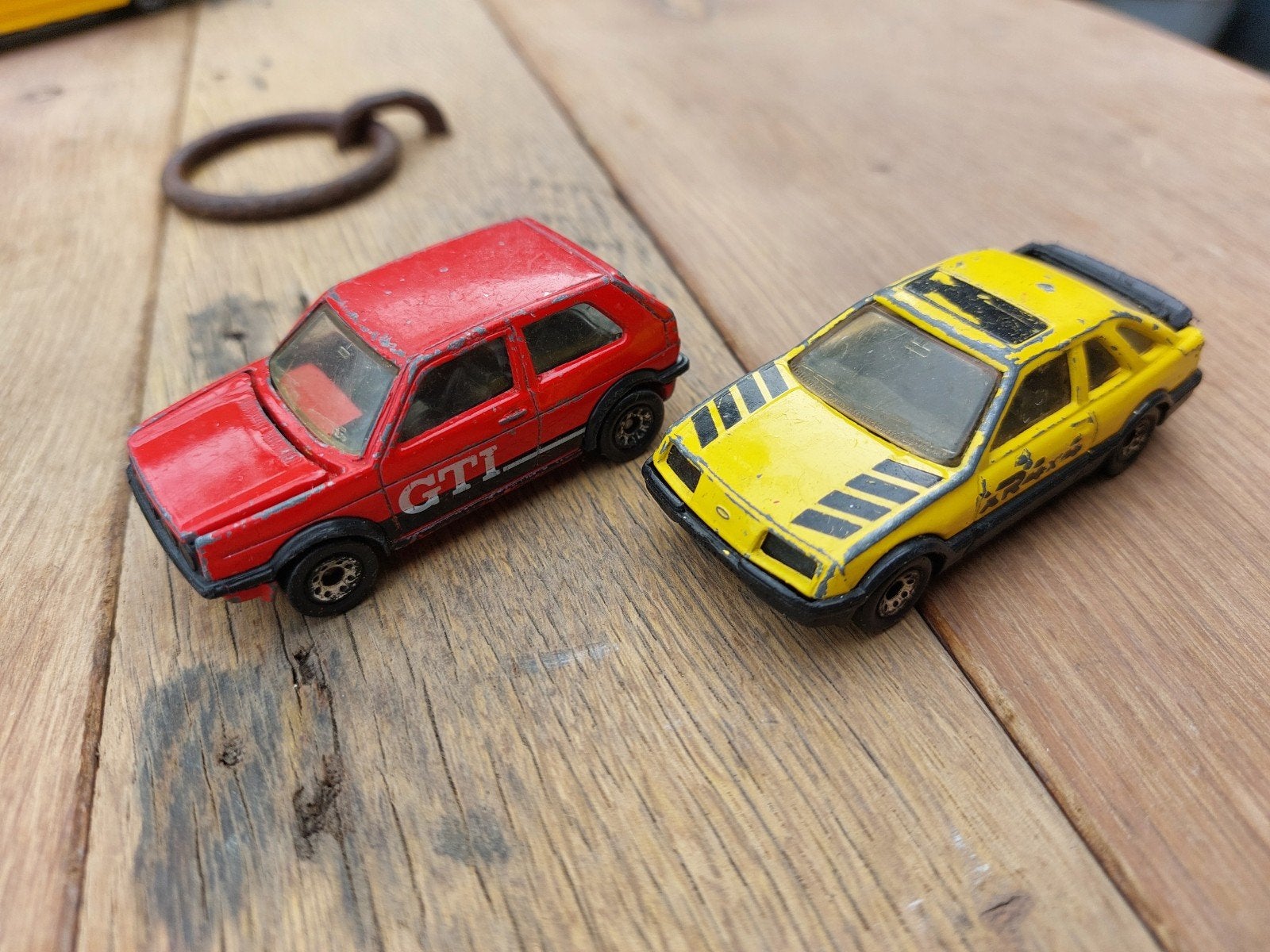 Matchbox VW Golf 2 GTI en Ford XR4i Vintage Speelgoedauto's, Ophalen of Verzenden