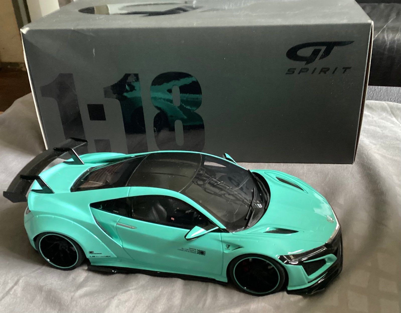 Honda NSX LB.Works 1:18 modelauto - Zo goed als nieuw, Hobby en Vrije tijd, Modelauto's | 1:18, Ophalen of Verzenden, Zo goed als nieuw