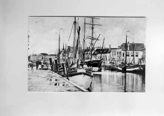 scheepvaart-foto-VLAARDINGEN- vlaardingen I, Ophalen of Verzenden, Zo goed als nieuw, Motorboot, Boek of Tijdschrift