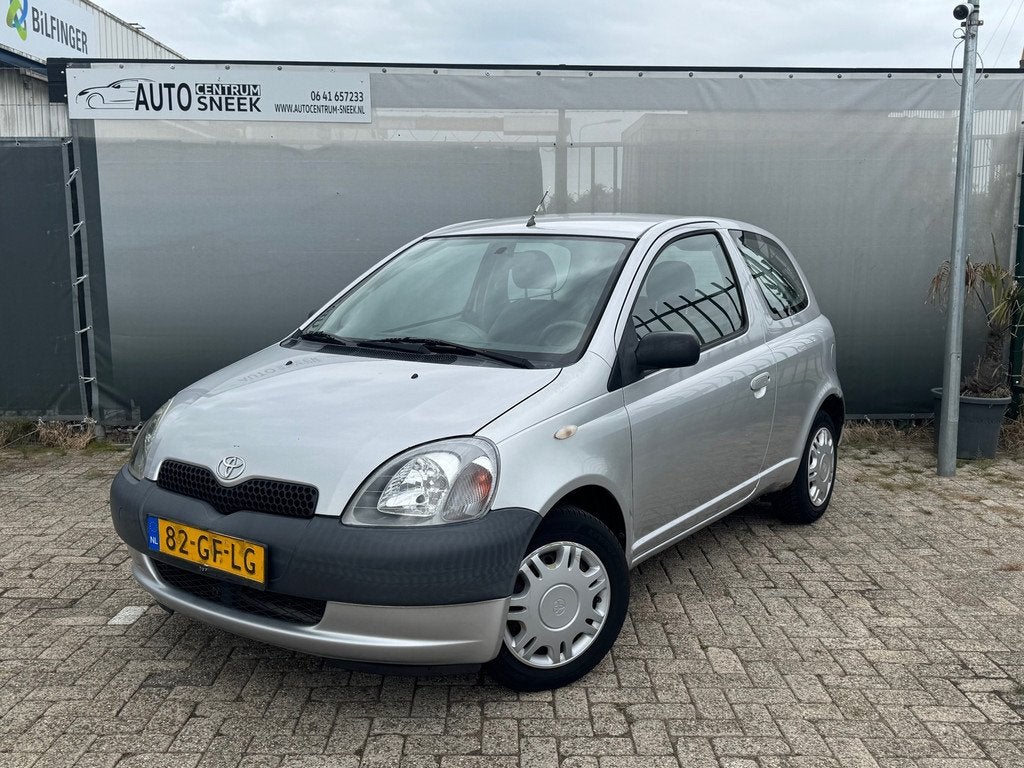 Toyota Yaris 1.0-16V VVT-i - NIEUWE APK, Auto's, Toyota, Voorwielaandrijving, Stof, Gebruikt, 4 cilinders