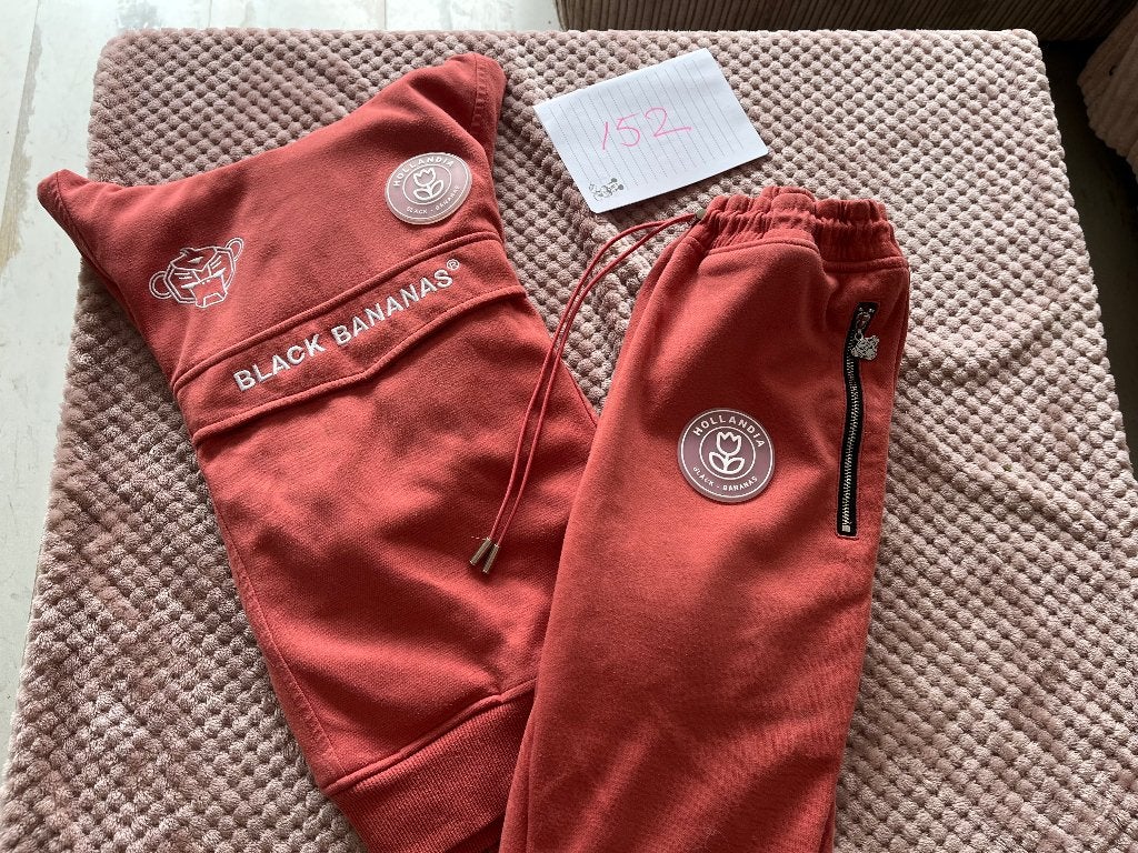 Black banana pak xs valt als 152, Kinderen en Baby's, Kinderkleding | Maat 152, Gebruikt, Meisje, Ophalen of Verzenden, Setje