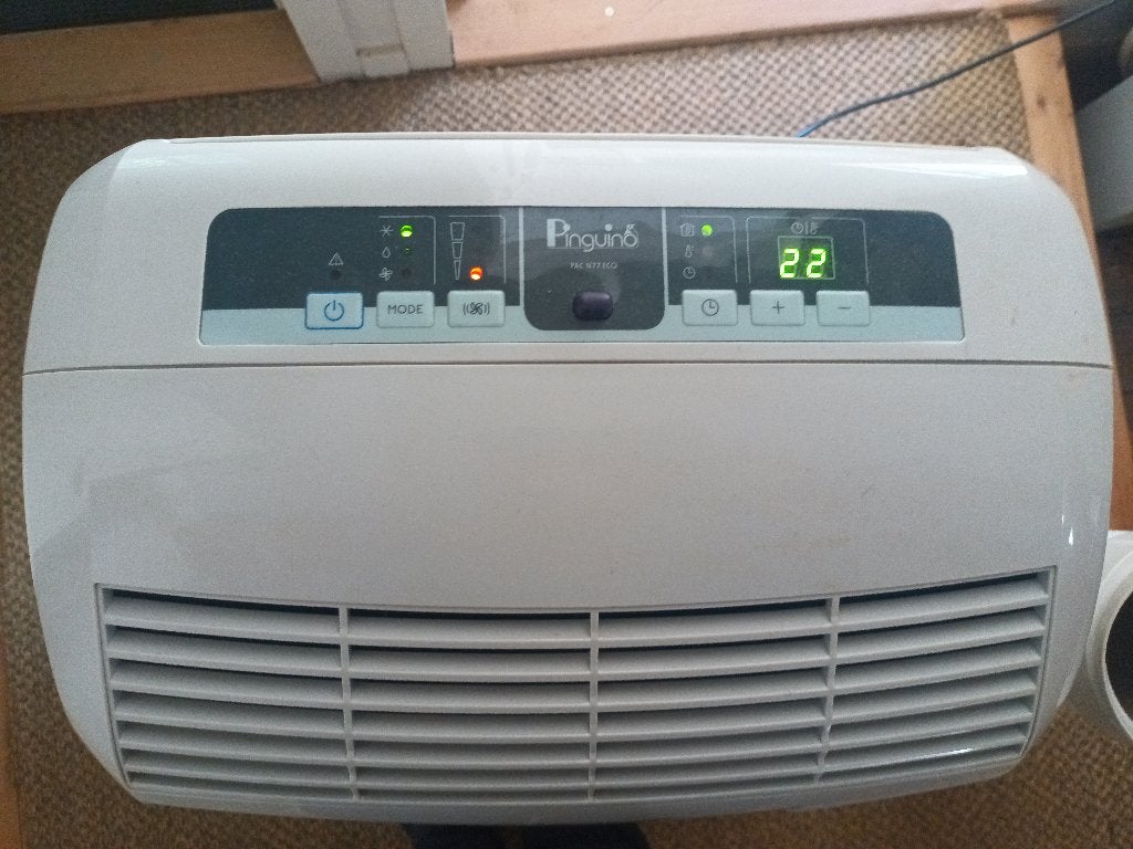 DeLonghi mobiele airco 8200BTU, Ophalen, Gebruikt, Minder dan 60 m³, Timer