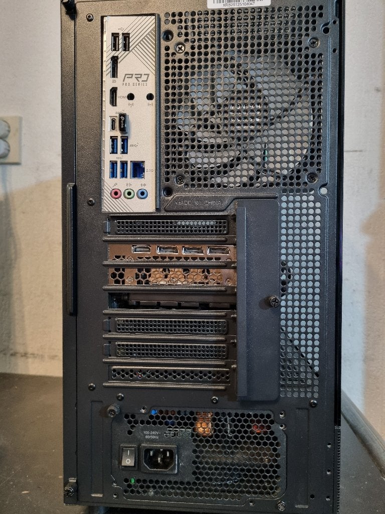 RTX 5080 GDDR7 i9 14900K 24X6,0GHZ,WIN11,32GB DDR5,z.snel&g., Computers en Software, Desktop Pc's, Zo goed als nieuw, 4 Ghz of meer