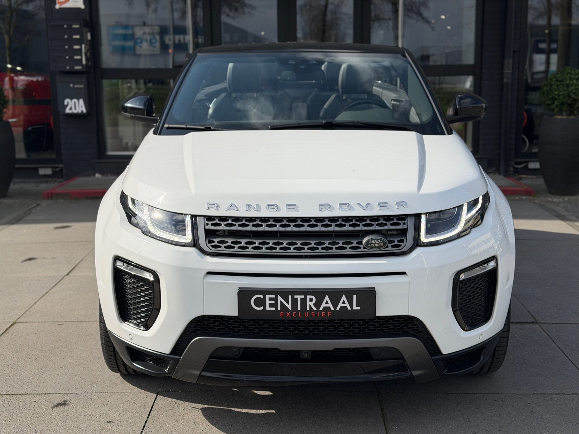 Land Rover Range Rover Evoque Convertible 2.0 Si4 SE Dynamic, Auto's, Land Rover, Automaat, Automatische klimaatregeling, Gebruikt