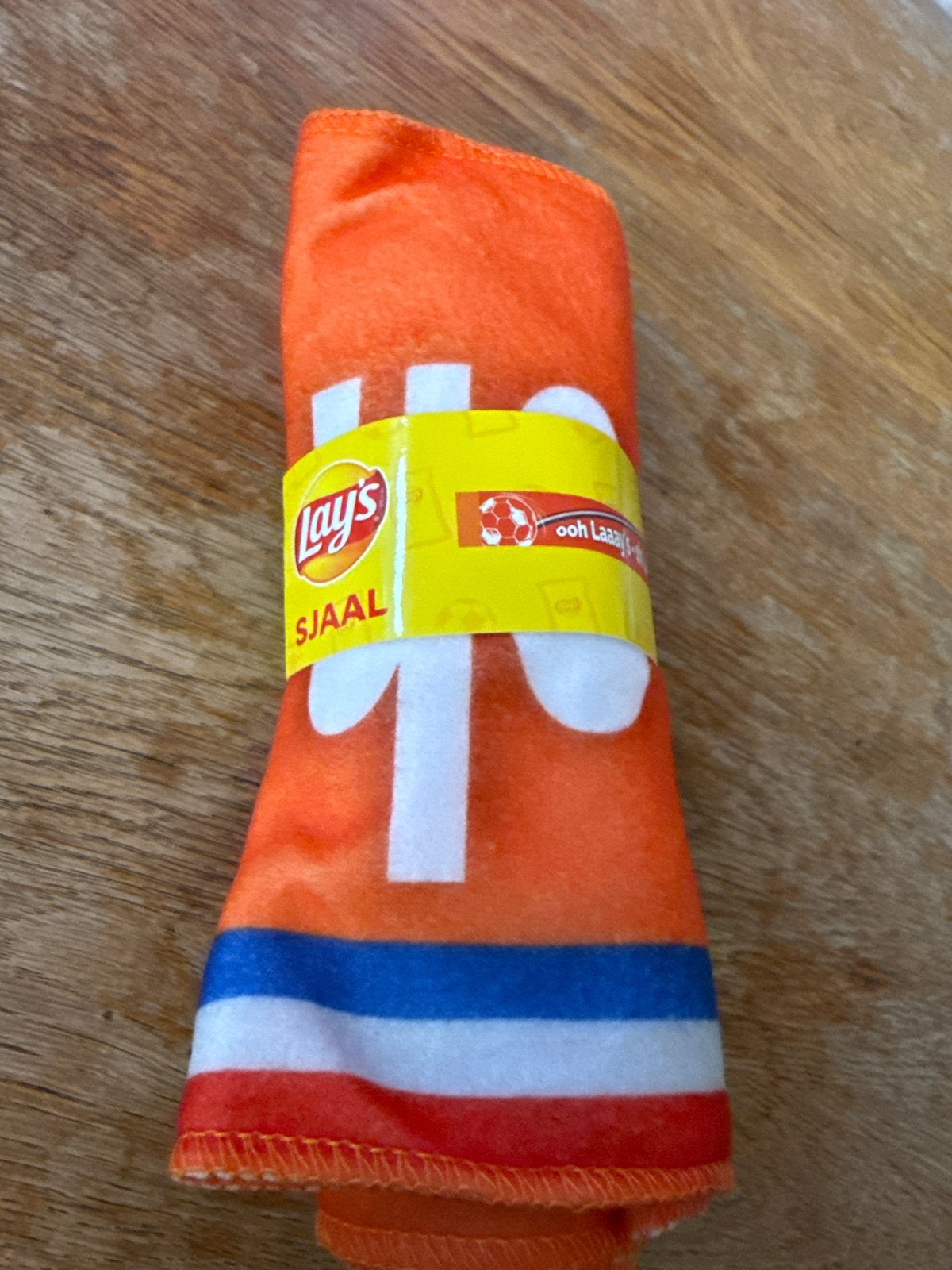 Lays oranje sjaal, supporter sjaal, Verzamelen, Ophalen of Verzenden, Nieuw, Overige sporten, Vaantje of Sjaal
