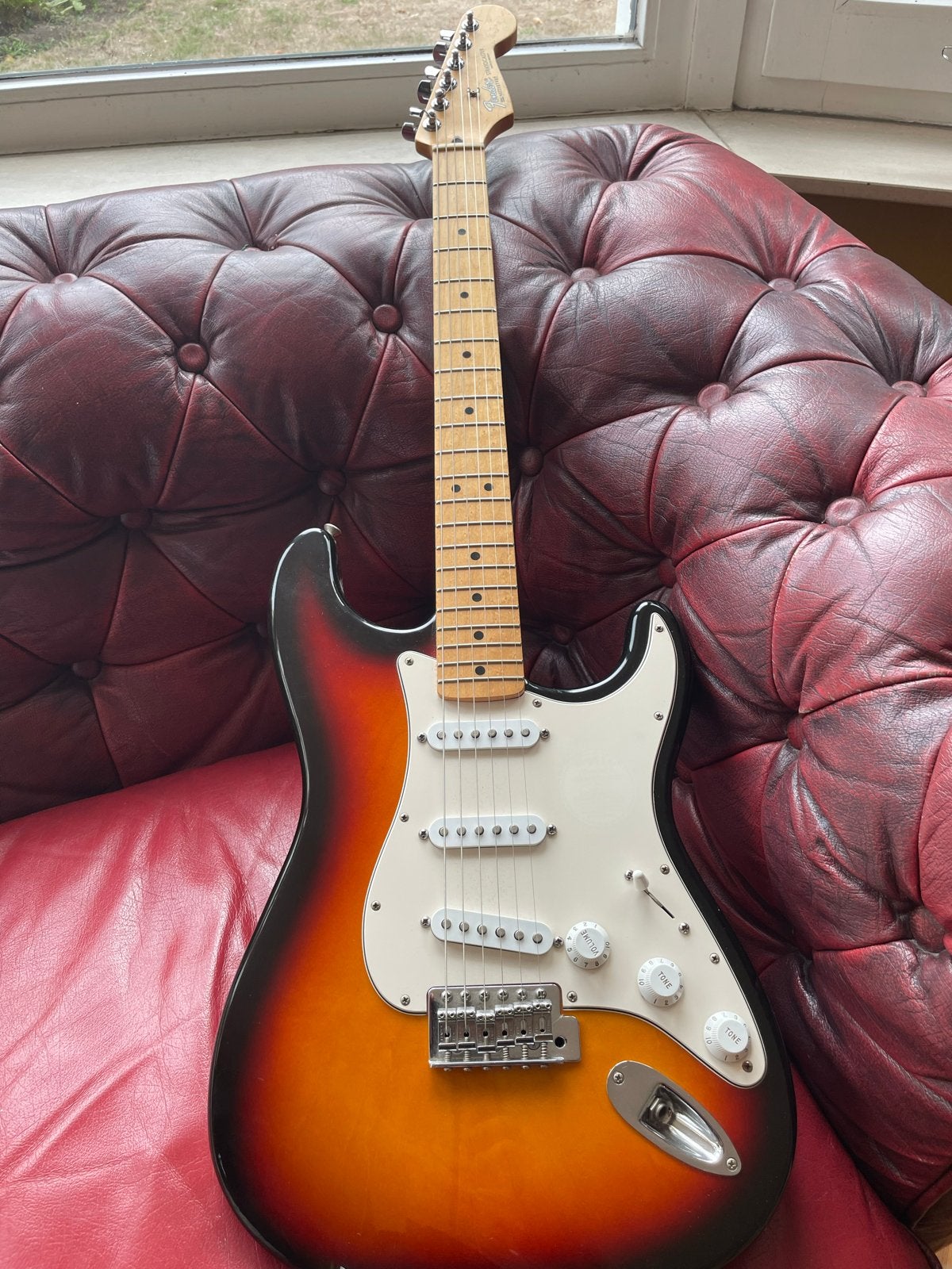 Fender Stratocaster Mex - Zo goed als nieuw, Ophalen of Verzenden, Zo goed als nieuw, Solid body, Fender