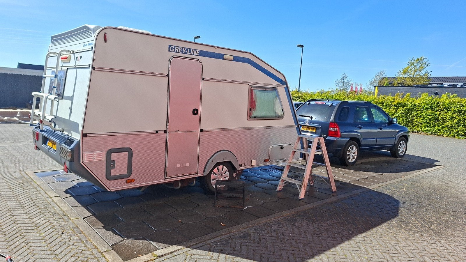 Kip Grey-Line KG 41 Solarpower, voortent en Kip zonneluivel, Ophalen