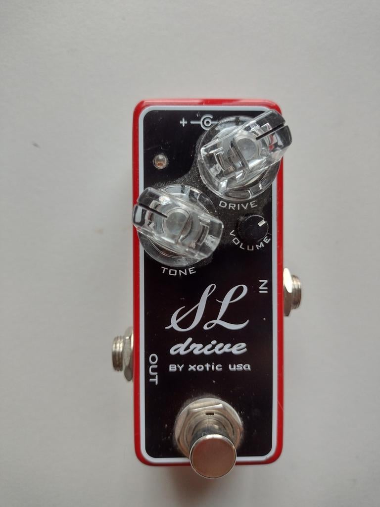 Xotic effects SL drive limited red edition, Muziek en Instrumenten, Effecten, Zo goed als nieuw, Distortion, Overdrive of Fuzz