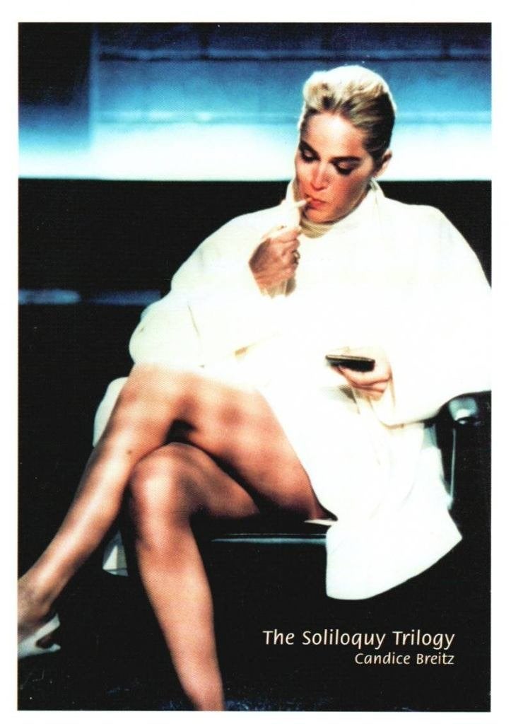 Sharon Stone met de beroemde pose uit : Basic Instinct., Ophalen, Nieuw, Foto of Kaart