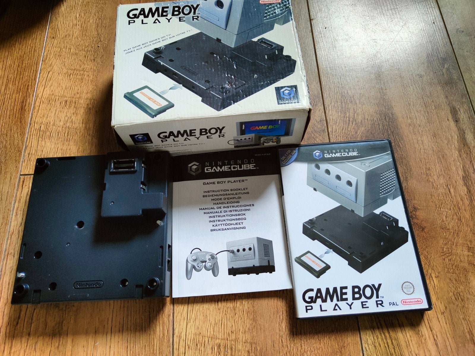 Officiële Nintendo Gameboy Player + Disk + Doos, 1 speler, Ophalen of Verzenden, Gebruikt, Vanaf 3 jaar