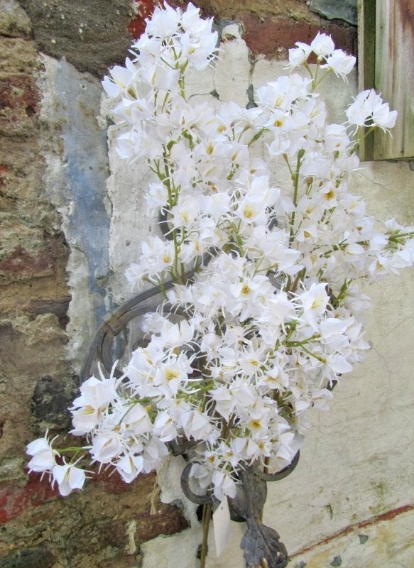WITTE KUNST BLOEMETJES TAK, Ophalen of Verzenden, Nieuw