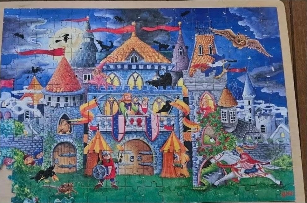 Goki Houten puzzel- 192 stukjes/ Kasteel- verzend ook, Ophalen, Gebruikt, 10 tot 50 stukjes, Van hout