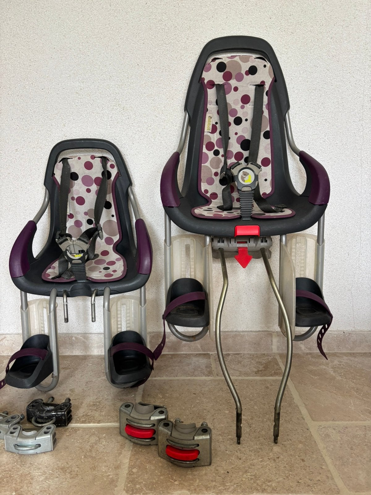 Qibbel zitjes voor, achter, scherm, bevestiging; compleet!, Fietsen en Brommers, Ophalen, Gebruikt, 9 t/m 36 kg, Voetsteuntjes