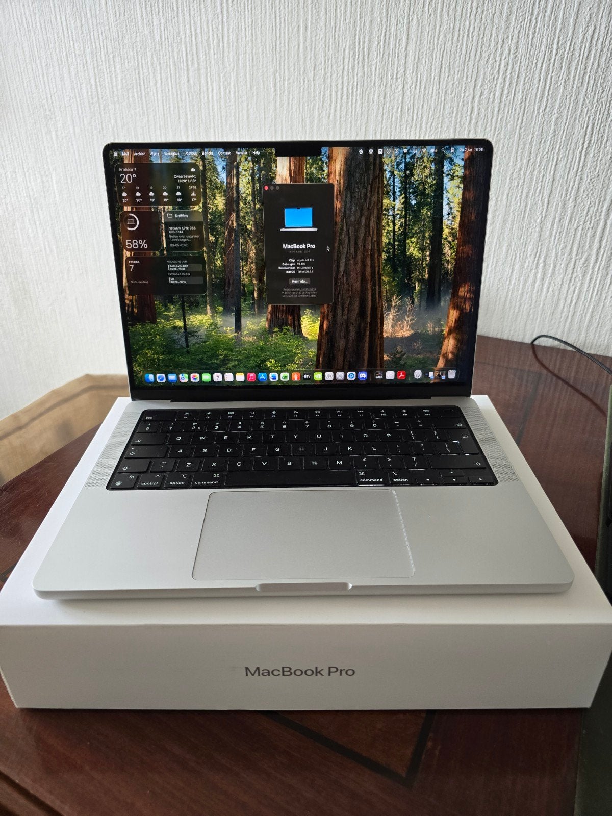 MacBook Pro M4 Pro 14", Computers en Software, Apple Macbooks, Qwerty, Overige groottes, 512 GB, Zo goed als nieuw