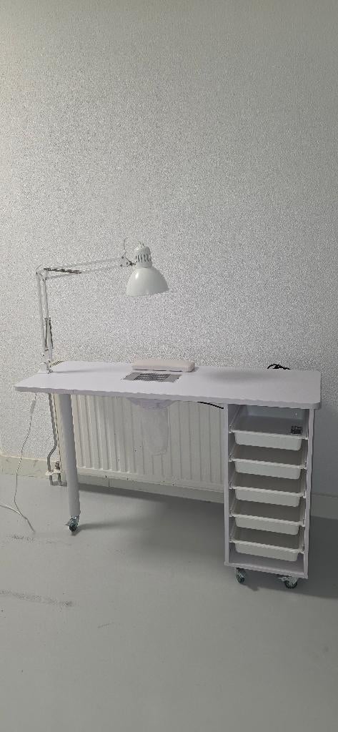 Professionele nageltafel met afzuiging – NIEUW, Ophalen, Elektrisch, Nieuw, Wit