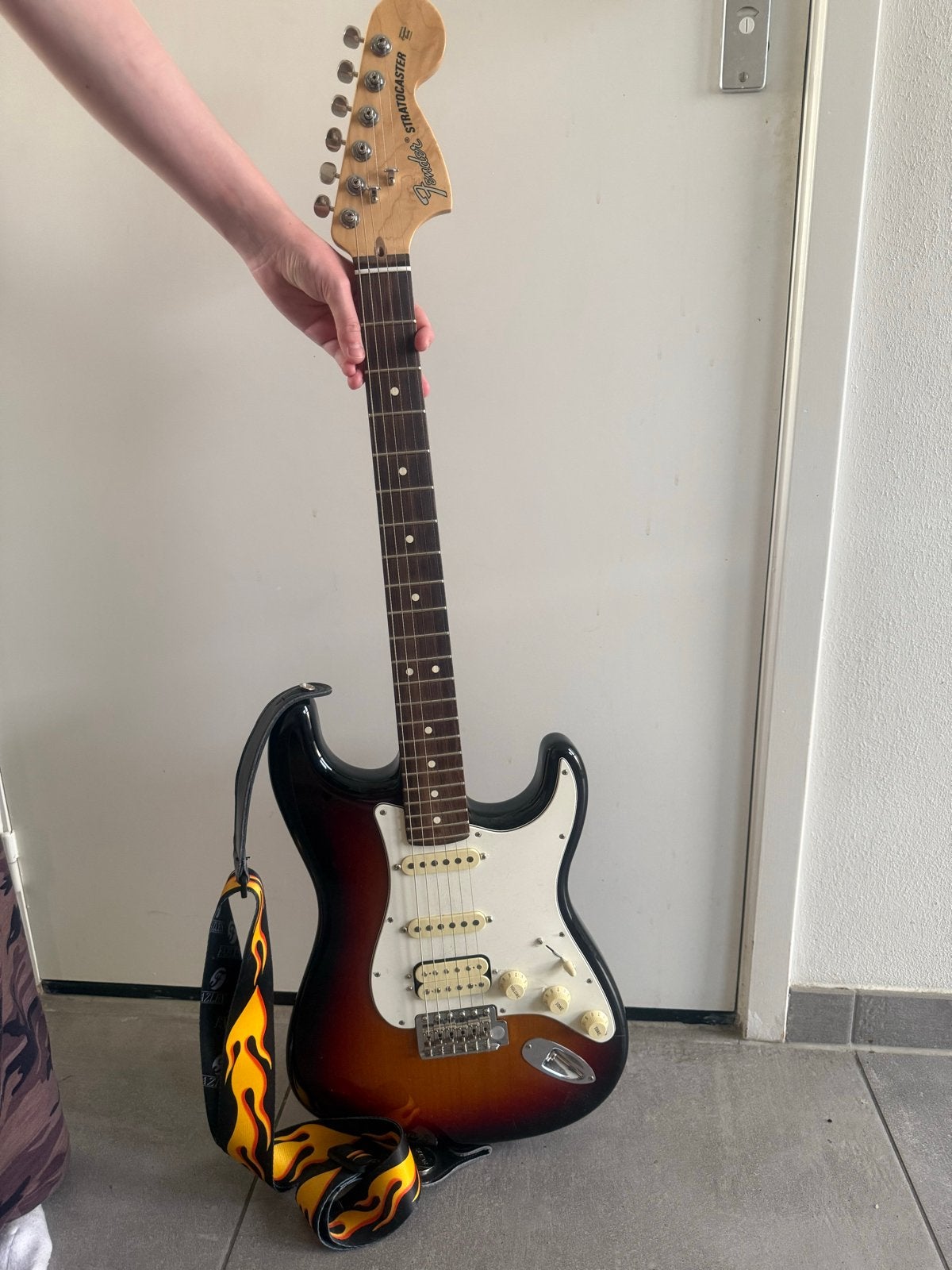 Fender American Performer Stratocaster HSS 3-Color Sunburst, Ophalen, Zo goed als nieuw, Solid body, Fender