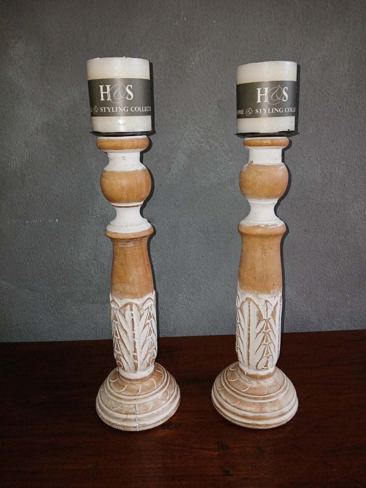 Set van 2 landelijke houten kandelaars (H&S Styling), Wit, 39 cm, Ophalen of Verzenden, Zo goed als nieuw