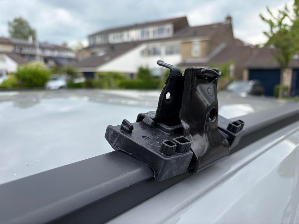 Thule Evo Flush Rail Dakdrager voor Citroën/Peugeot - 186040, Ophalen of Verzenden, Zo goed als nieuw