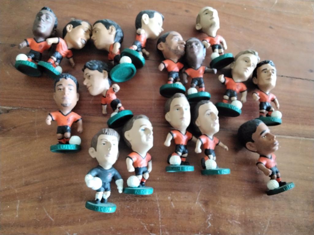Nederlands elftal voetbalpoppetjes, Verzamelen, Sportartikelen en Voetbal, Ophalen of Verzenden, Zo goed als nieuw, Overige binnenlandse clubs