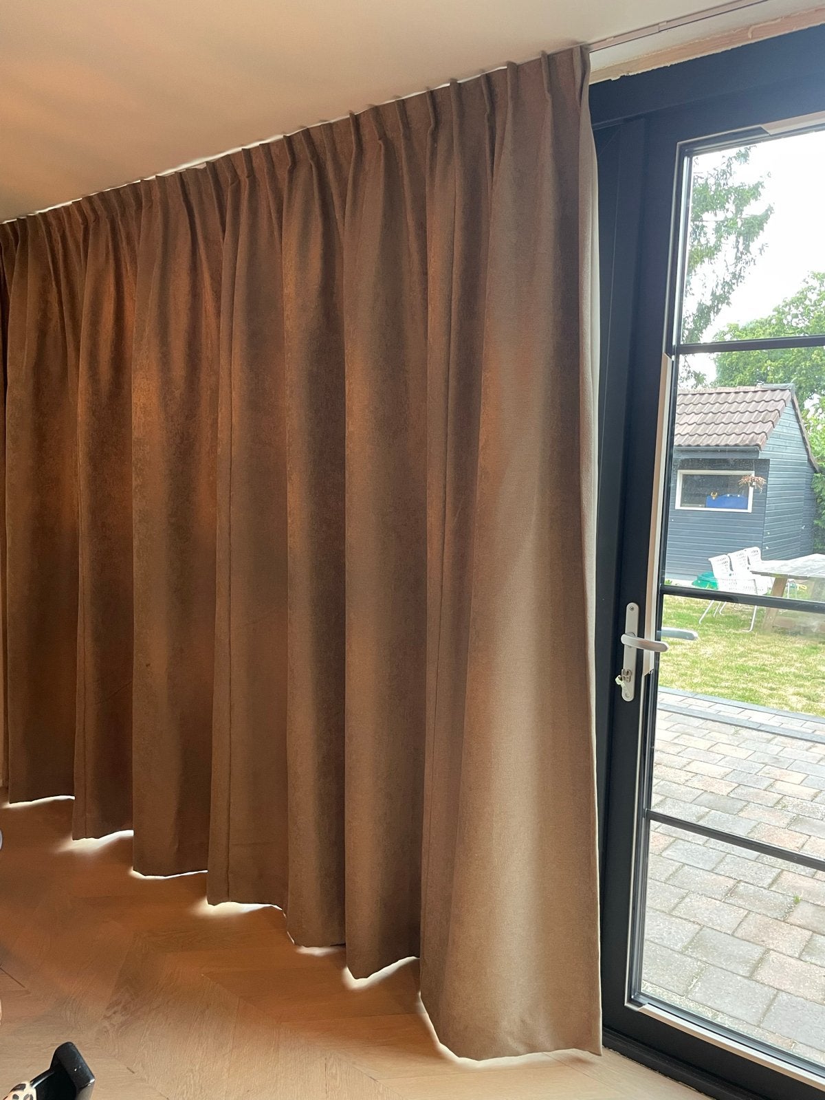 Luxe Bruin Gouden Gordijnen - Dikke Stof met Plooien, Ophalen, Plooiafwerking, Bruin, Zo goed als nieuw