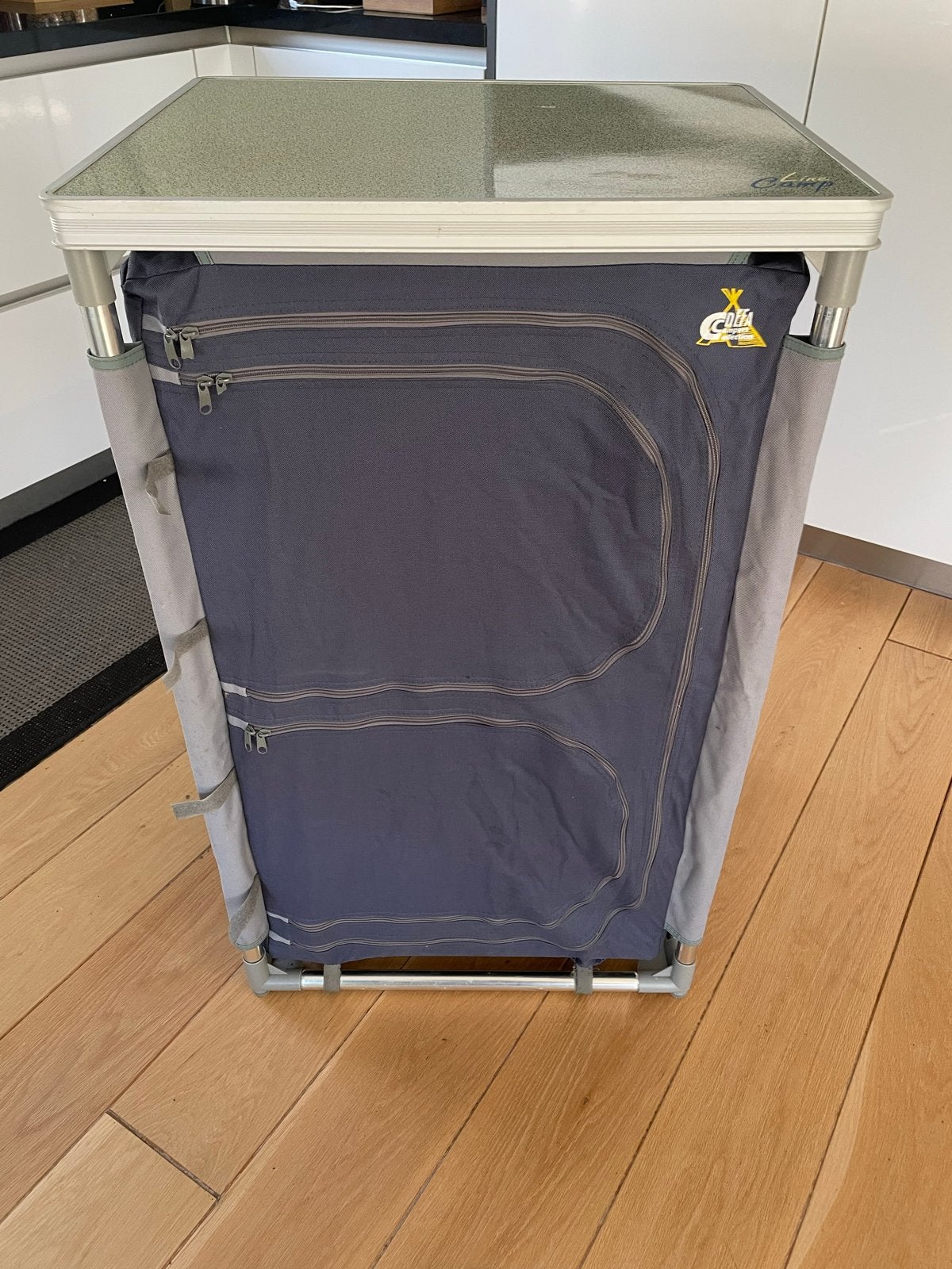 DEFA Campers Collection Opvouwbare Campingkast met Tafelblad, Ophalen, Gebruikt