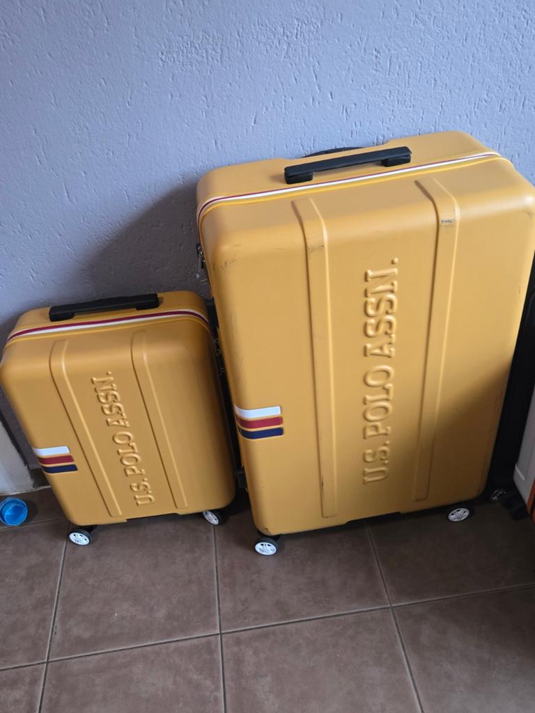 Set van 2 U.S. Polo Assn. koffers - Geel, Sieraden, Tassen en Uiterlijk, Koffers, 60 tot 70 cm, Wieltjes, Gebruikt, Hard kunststof