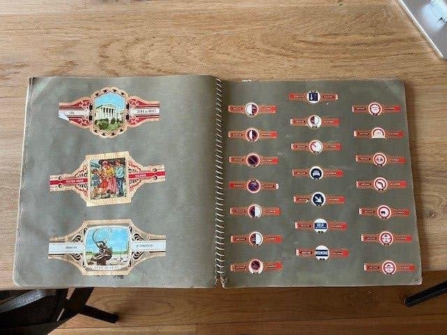 Sigarenbandjes in verzamelboek, Ophalen of Verzenden, Gebruikt, Sigarenbandjes