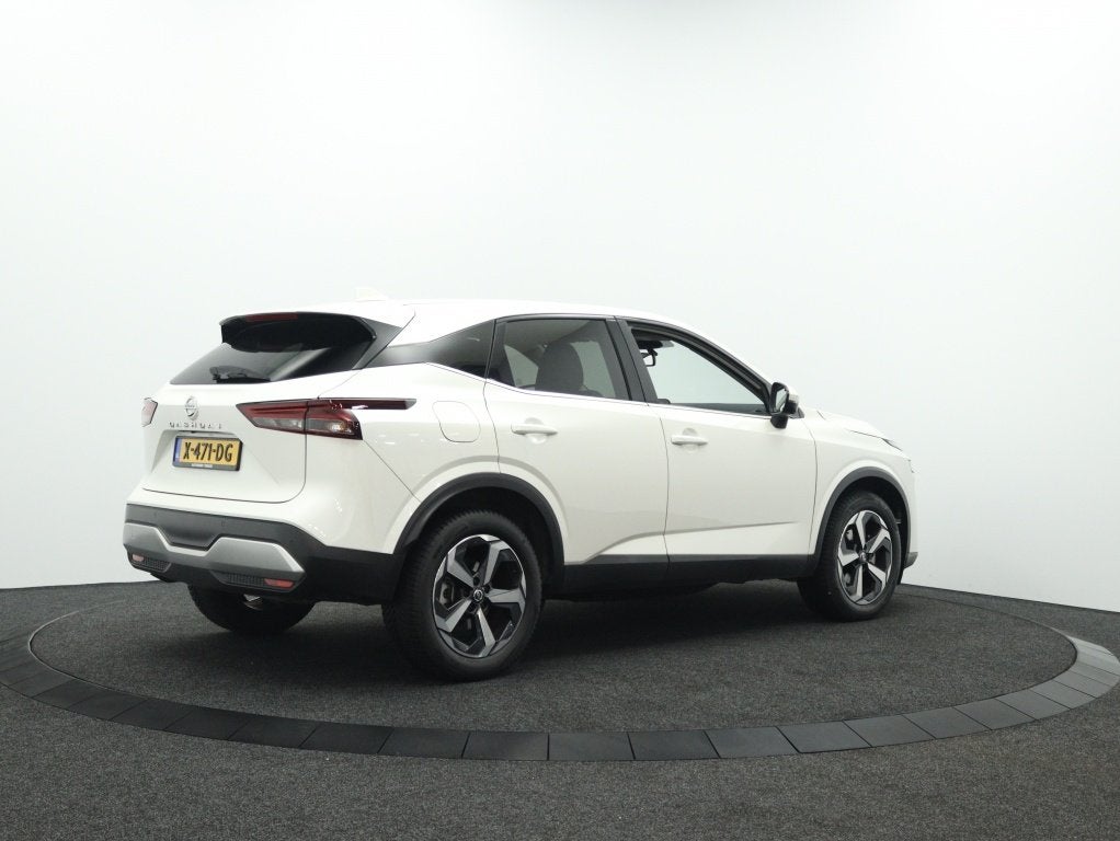 Nissan QASHQAI 1.3 MHEV Xtronic N-Connecta | Caprlay navigat, Auto's, Automaat, 12 maanden, Stof, Wit