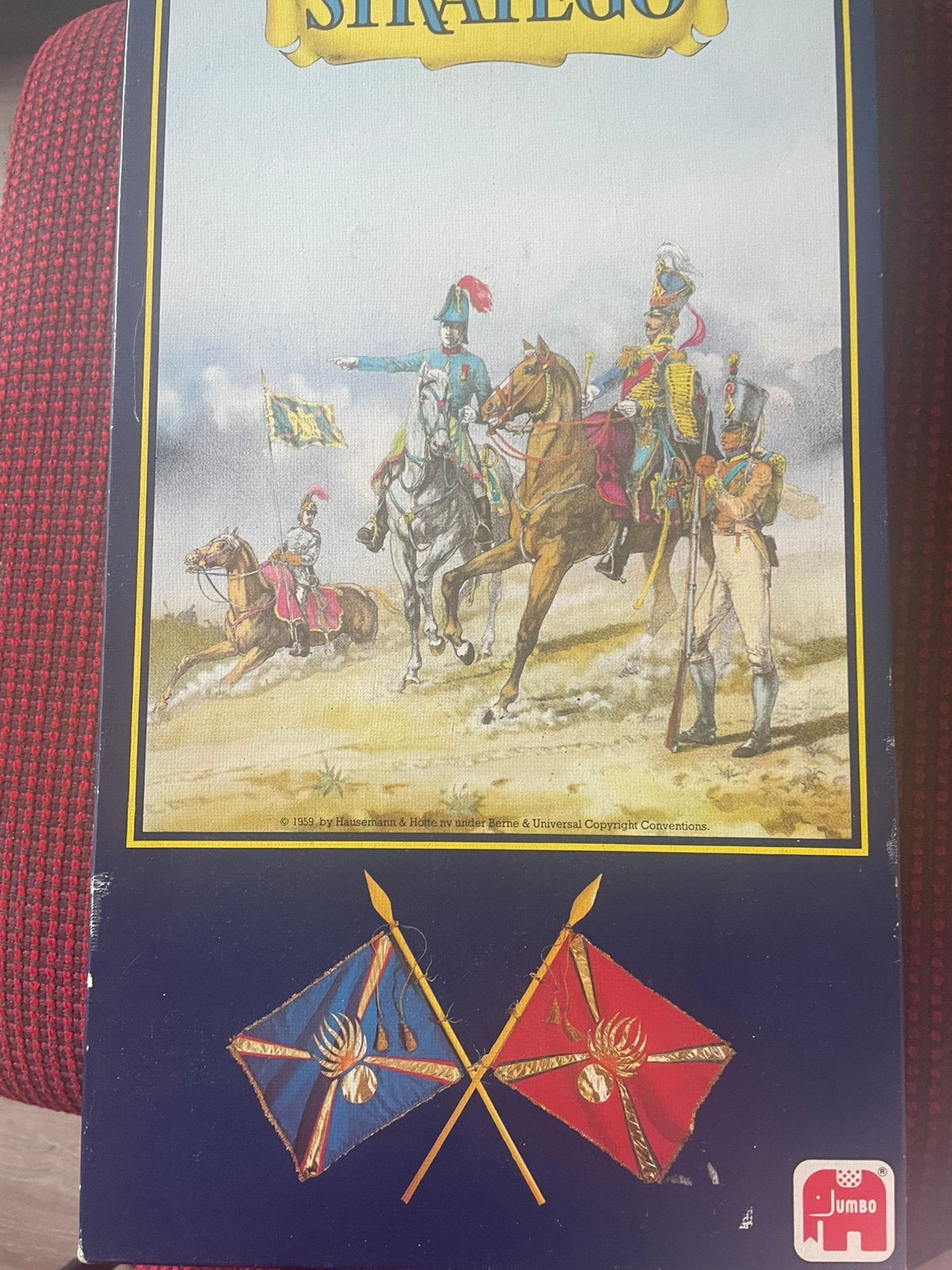 Stratego met ronde pionnen en handig speelbord, Ophalen of Verzenden, Zo goed als nieuw