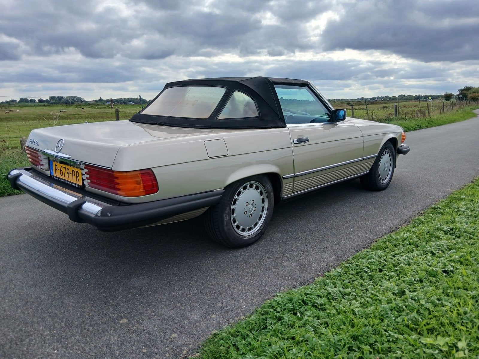 Mercedes-Benz 560SL 1986 V8 Automaat Belastingvrij topper, foto 5