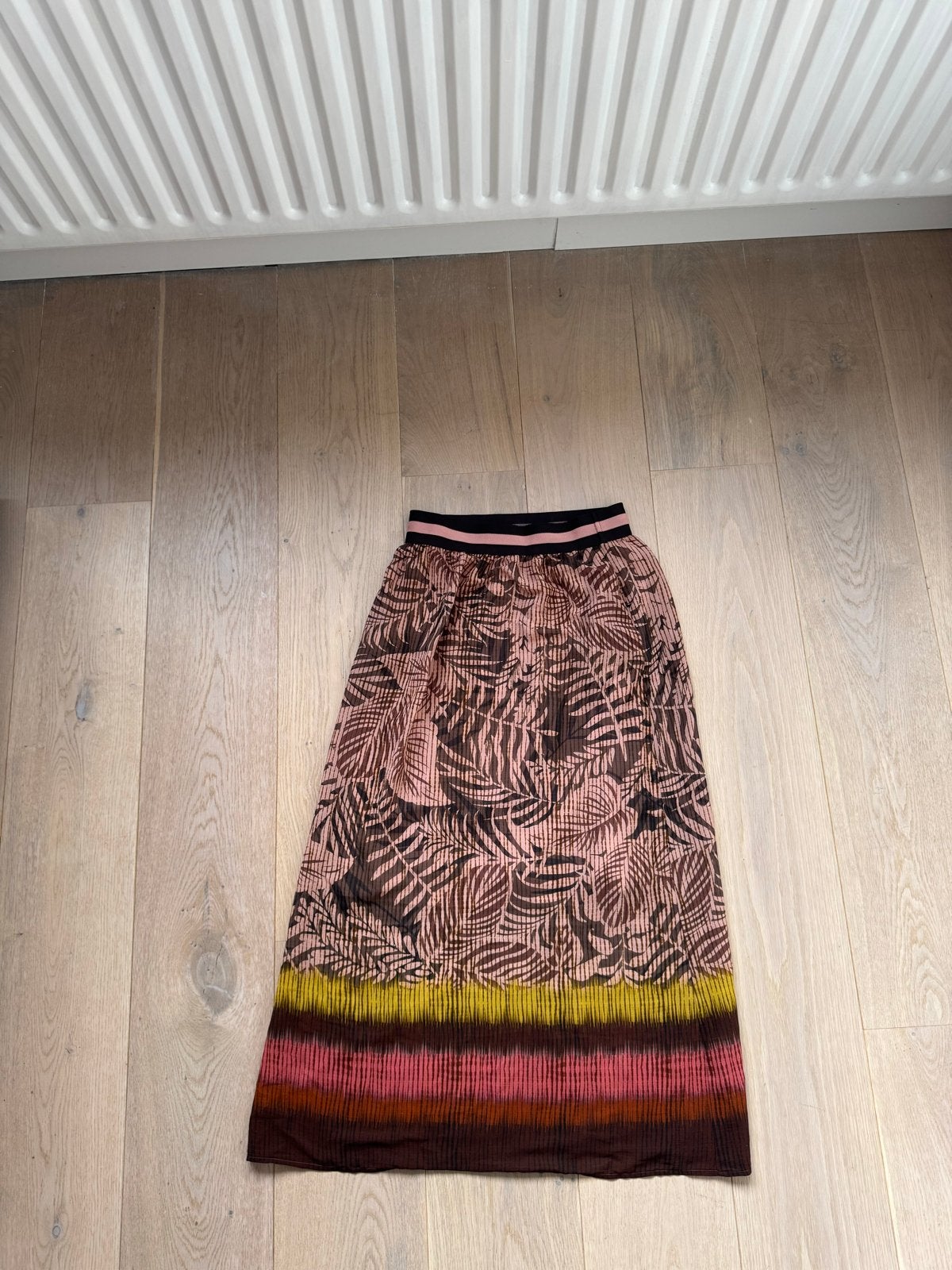Geisha rok maat S/36 met bladprint en kleurrijke zoom, Meerkleurig, Ophalen of Verzenden, Zo goed als nieuw, Maat 36 (S)