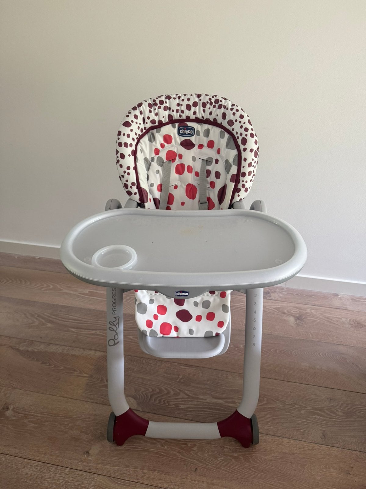 Baby/toddler chair Chicco, Kinderen en Baby's, Kinderkamer | Tafels en Stoelen, Ophalen, Zo goed als nieuw, Tafel(s) en Stoel(en)
