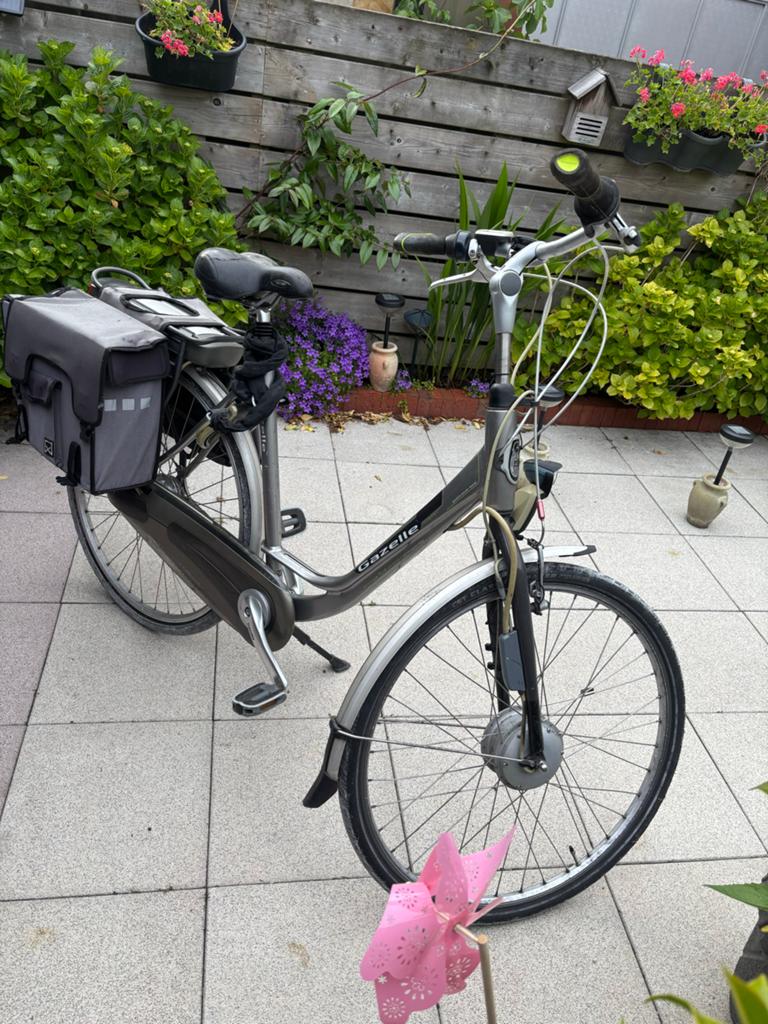 Gazelle elektrische fiets met fietstassen, Ophalen, Gebruikt, 51 tot 55 cm, Gazelle