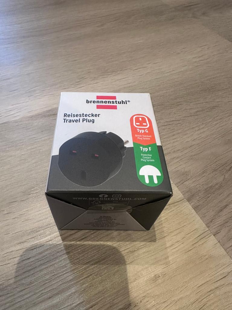 Travel Adapter GB/earthed: Reisstekker UK (Engeland) - EU, Ophalen of Verzenden, Nieuw