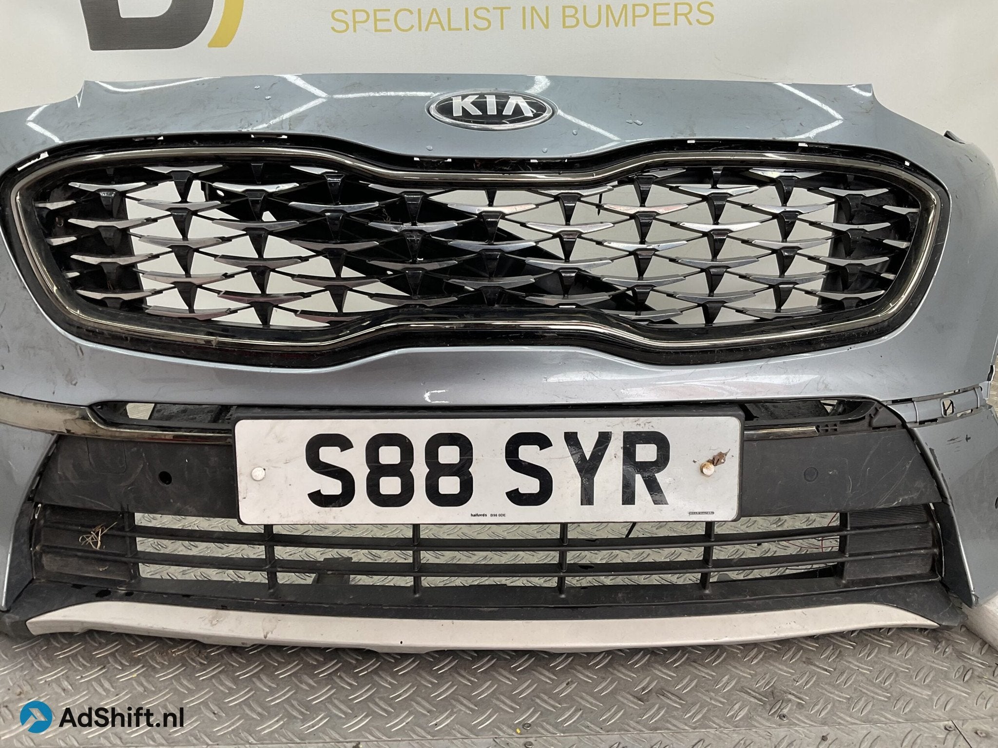 Bumper Kia Sportage 4xpdc 2018-2022 86511-F1500 Voorbumper G, Auto-onderdelen, Bumper