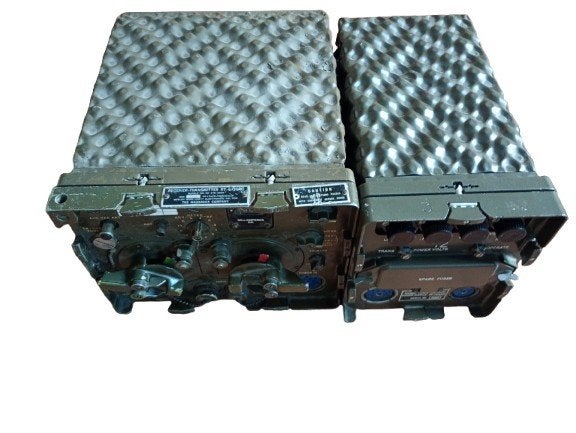 Amerikaanse willys jeep radio ( Vietnam periode ), Amerika, ., Ophalen of Verzenden, .