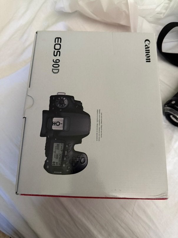 camera eos 90D + Sigma 17-70mm f/2.8-4 DC Macro OS, Spiegelreflex, Canon, Ophalen of Verzenden, Zo goed als nieuw