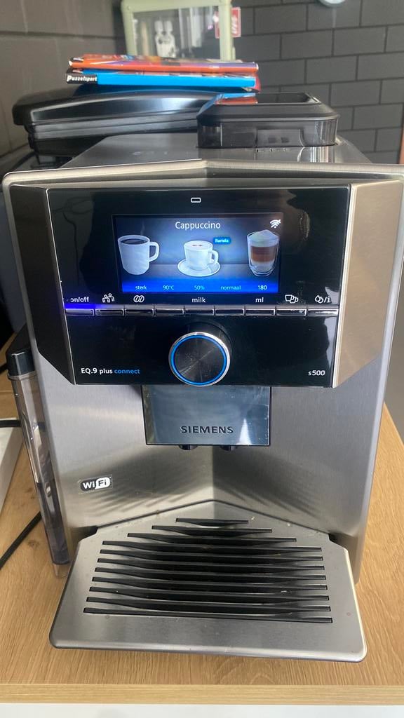 Siemens EQ 9 plus connect s500, Ophalen of Verzenden, Zo goed als nieuw, Espresso apparaat