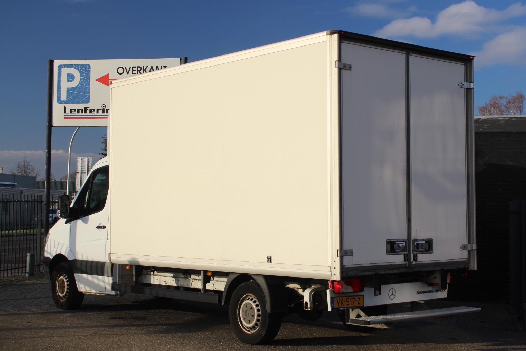 Mercedes-Benz Sprinter 316 CDI 163 pk Bakwagen Airco, Navi L, Auto's, 13 km/l, Euro 5, Gebruikt, Zwart