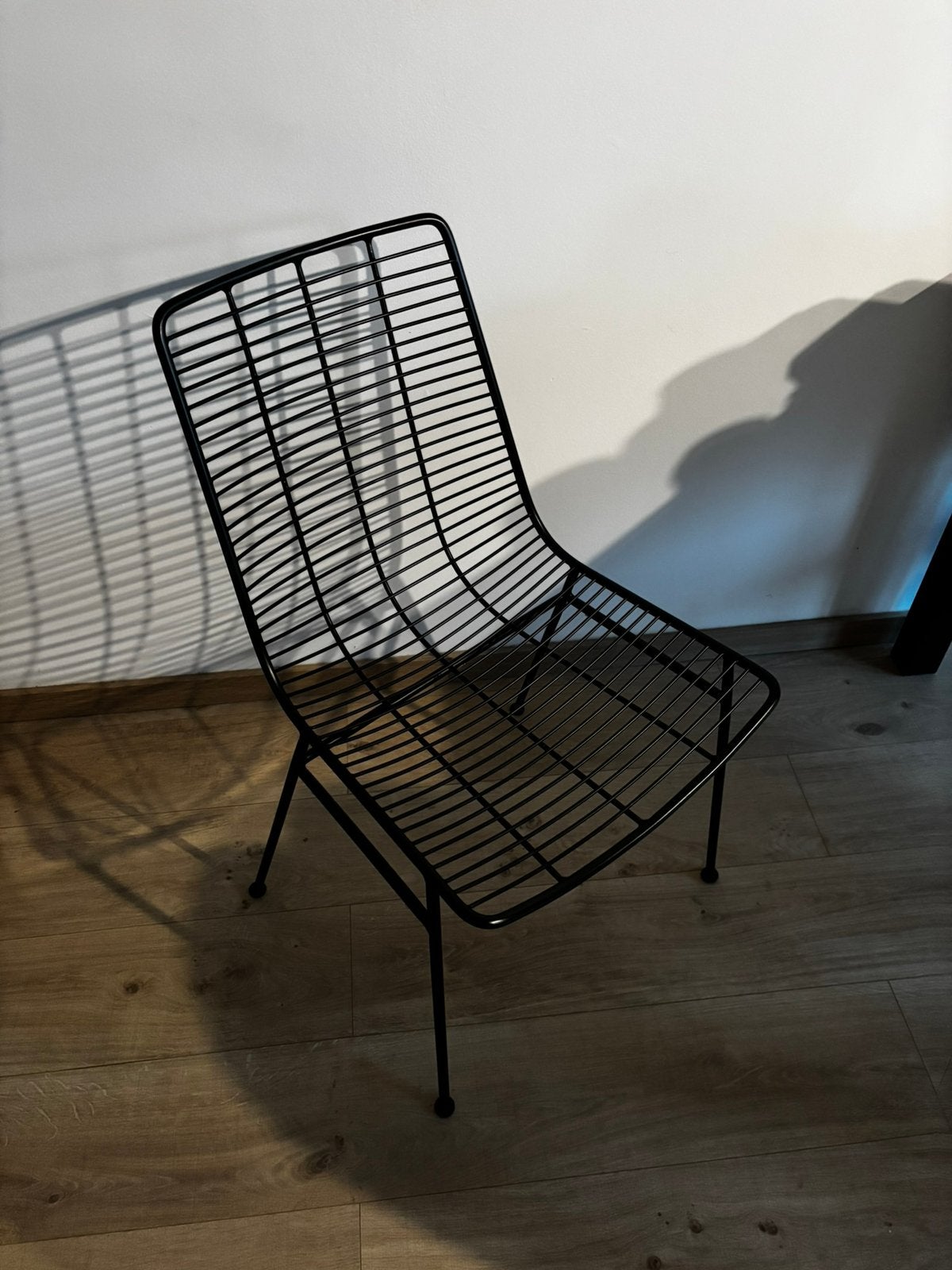 2 design stoelen, Ophalen, Twee, Zwart, Zo goed als nieuw