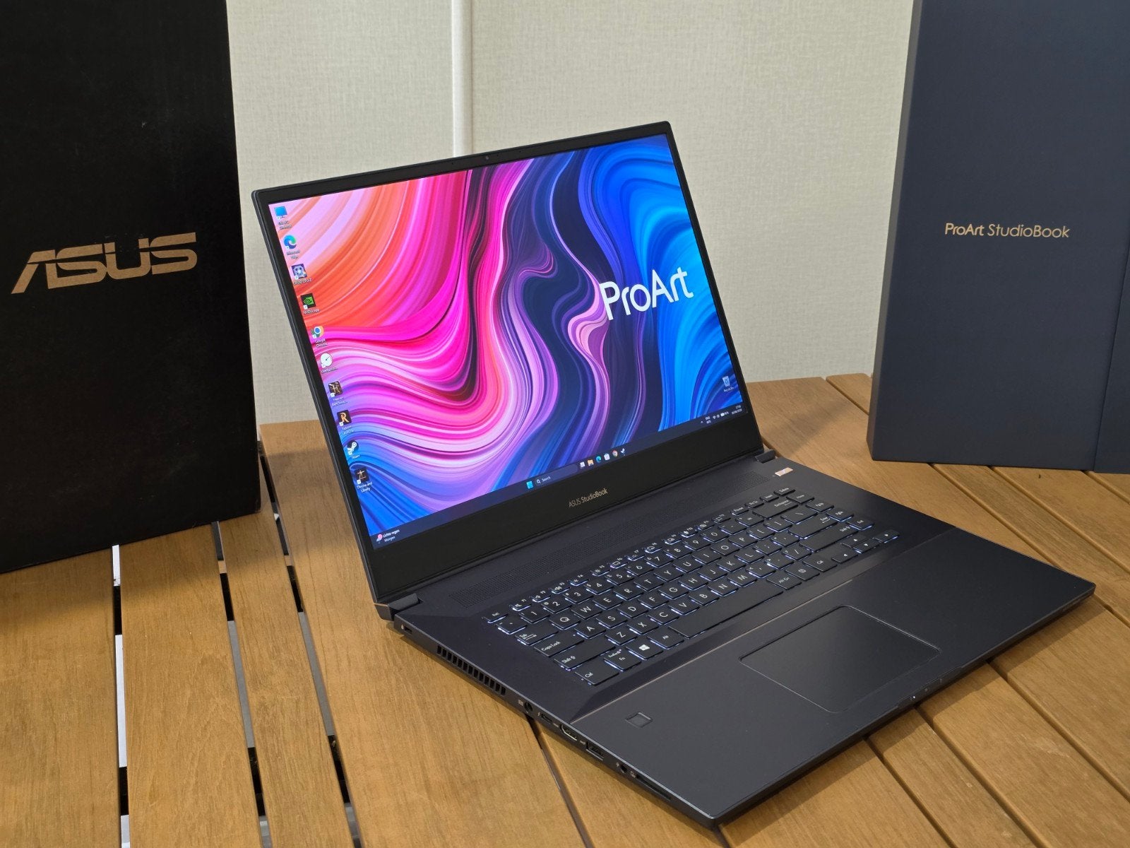 17" Asus ProArt StudioBookPRO i7-9750H/RTX 3000 6GB/32GB/1TB, Computers en Software, Windows Laptops, Met videokaart, 32 GB, ASUS
