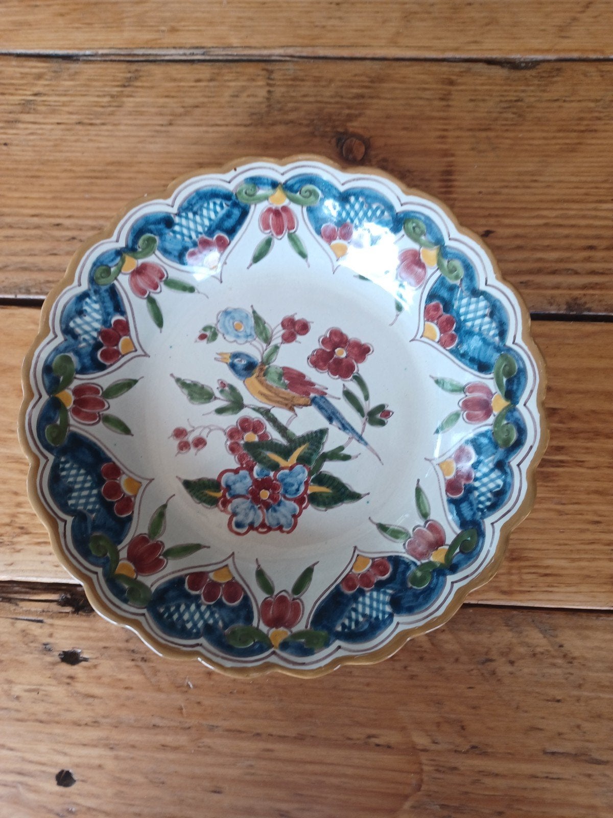 Antiek Makkum Wandbord met Vogel en Bloemen, Antiek en Kunst, Antiek | Porselein, Ophalen of Verzenden