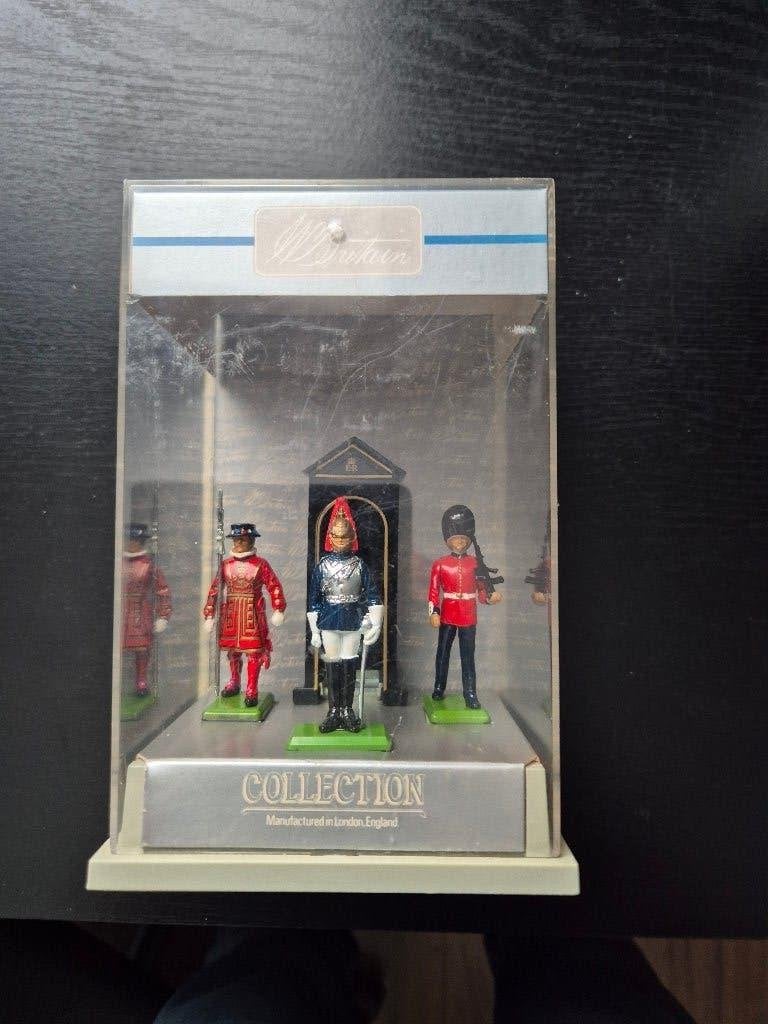 Soldaatjes William Britains set 8004, Ophalen of Verzenden, Gebruikt