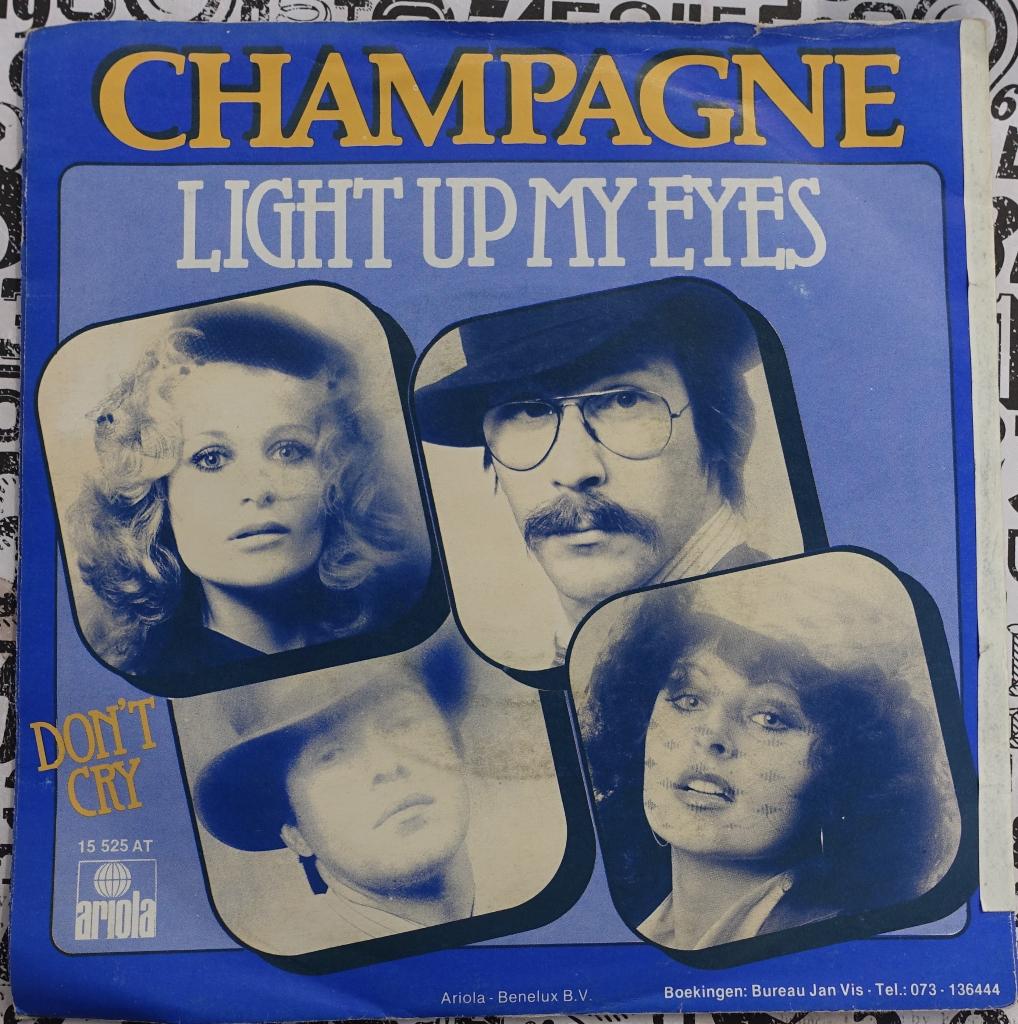 champagne - light uo my eyes, Fotohoes, Ophalen of Verzenden, Zo goed als nieuw, Pop