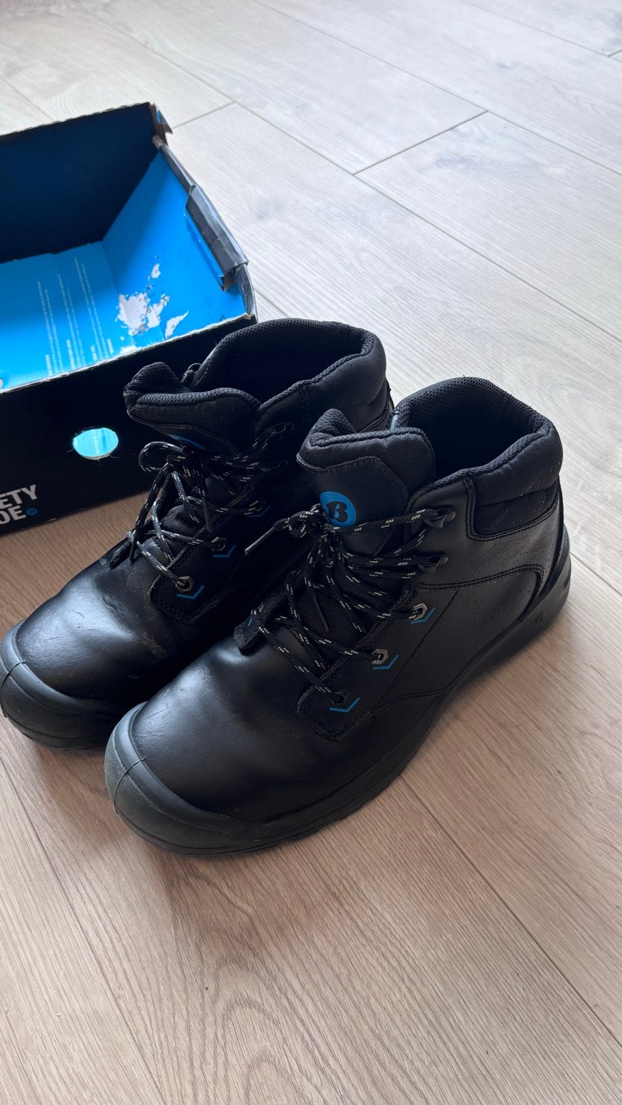 Bata werkschoenen - Zo goed als nieuw, Ophalen of Verzenden, Zo goed als nieuw, Zwart, Werkschoenen
