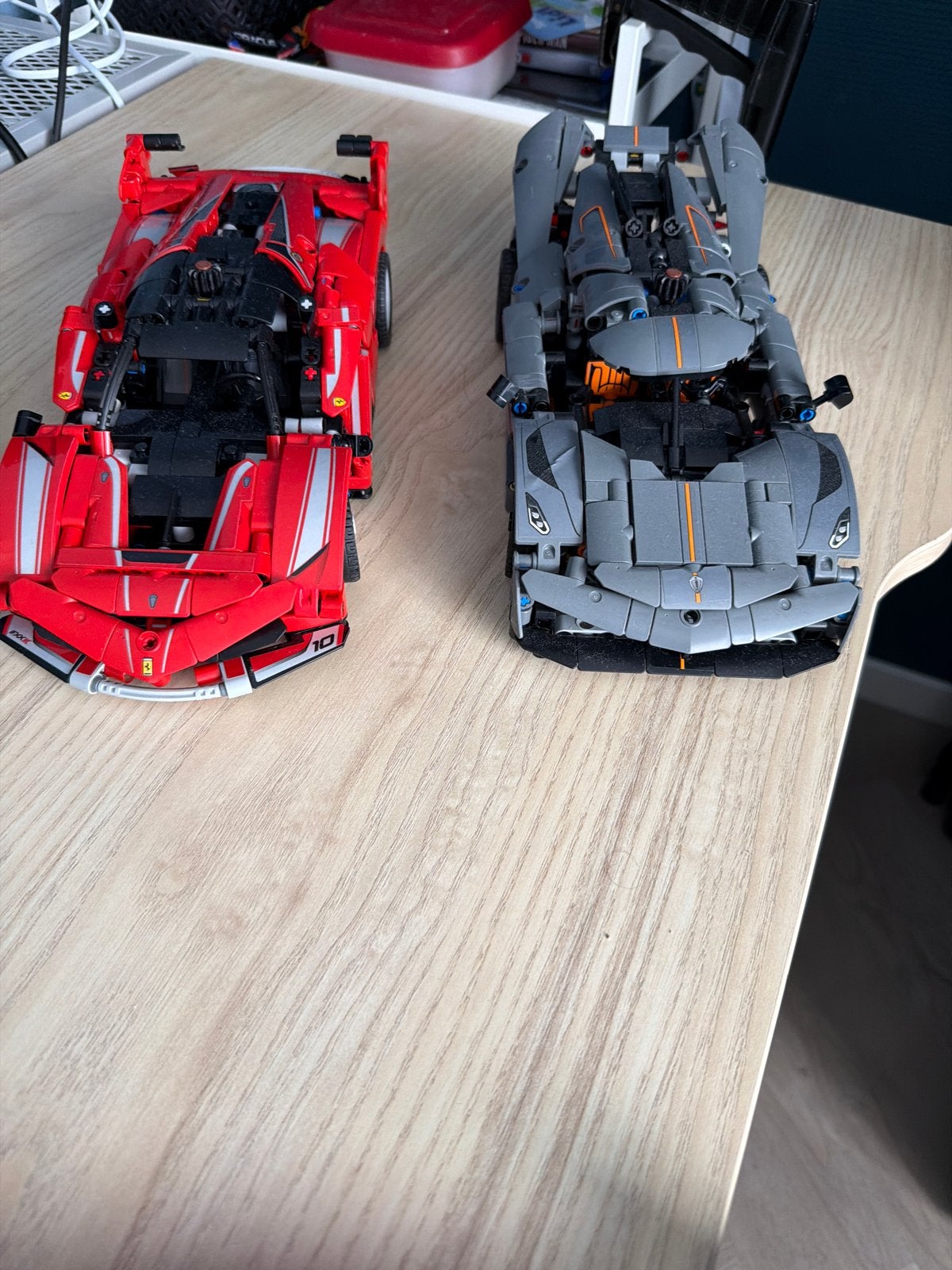 2 LEGO Technic auto's: Ferrari FXX K Evo en McLaren Senna GT, Ophalen of Verzenden, Zo goed als nieuw